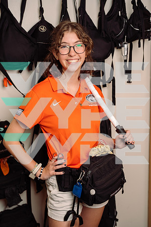 SPX_TRAINER_ANNA GUCKENBURG-(HARTOJO)