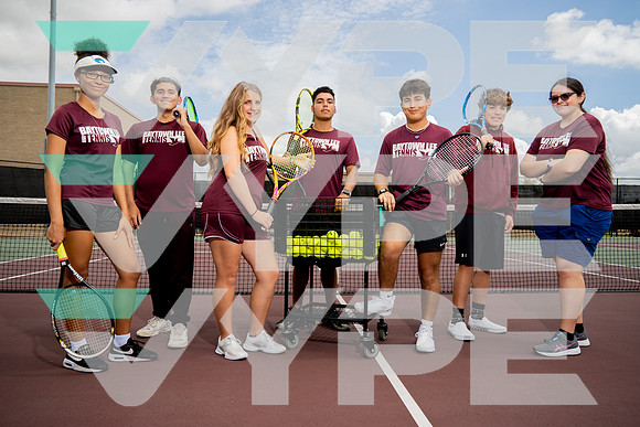 LEE_TENNIS_Andrea Aguilar, Andy Martinez, Baylee Dixon, Jacob Kosteck, Kairo Puente, Marisa James, Salvador Garcia_00949-(BCC)