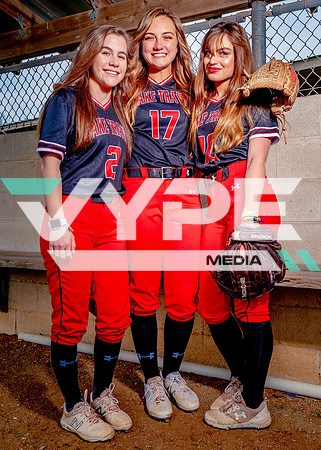 Lake Travis_Adele Benny, Jessica Day, Kaitlyn Schoonmaker-37