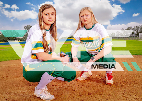 Lexington_Kacie Johnson, Kylie Hobbs-1