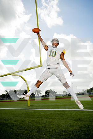 KLEIN_FOREST_FB_Chandler Williams-(HARTOJO)-2