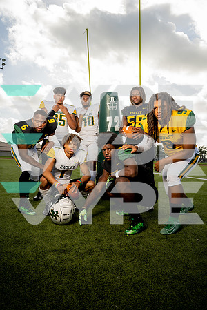 KLEIN_FOREST_FB_TEAM_Brad Spence, Chandler Williams, Jelani Watkins, Jossue Rios, Parker Jenkins, Robert Graves, Tivrell Hollings-(HARTOJO)-2