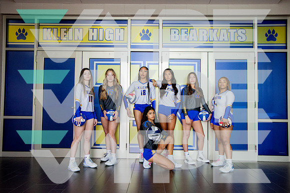 KLEIN_VB_TEAM_Kailyn Lee, Katie Koonts, Kiersten Hay, Kinslee Smith, Lauryn Gonzales, Mikala Sampson, Rachel Heilbrun-(DBROWN)-2