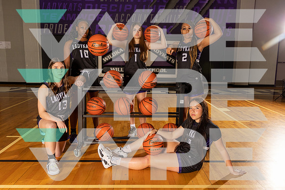 WILLIS_GBB_TEAM_Elle Wienecke, Essence Traylor, Lucyna Smith, Seraiah Davis, Teresa Garcia Cuasante-(BROWN)