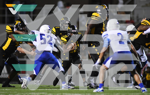 18-ALDINE_EISENHOWER_FB_Anthony Flemings-(JerryBaker)
