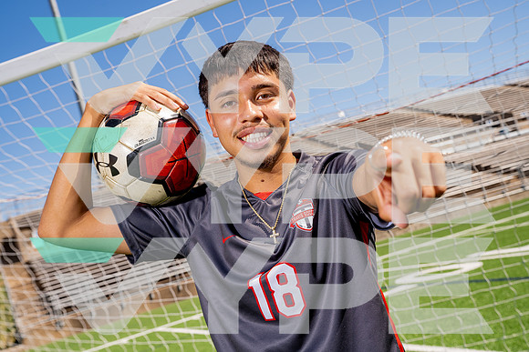 TRAVIS_SOC_00285-(BCC)