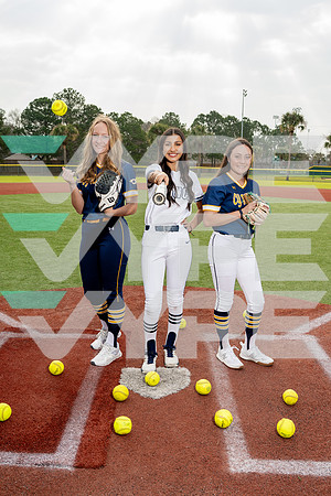 CYPRESS_RANCH_SFBL_TEAM_Ashlynn Massey, Vanessa Soza, Victoria Sossaman-(HARTOJO)-2