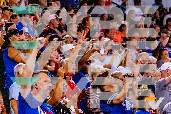 50-TWHS_OAK_RIDGE_CROWD_-(BCC)