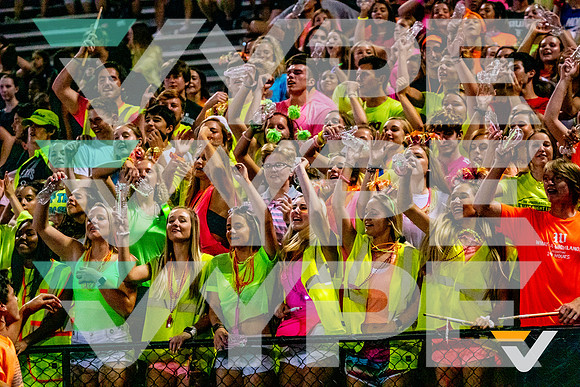 54-TWHS_OAK_RIDGE_CROWD_-(BCC)