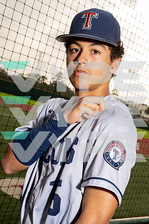 TOMPKINS_BSBL_Ivan Gomez-(BCC)