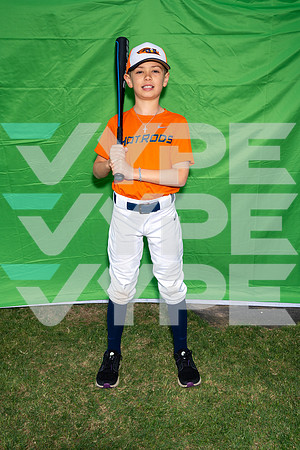 Caden Kinard MHotRods DSC01393 - Statuette