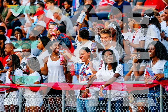 15-MANVEL_CROWD_-(BCC)
