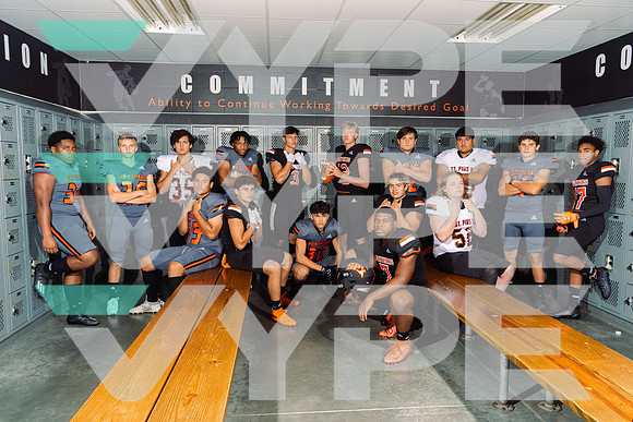 SPX_FB_Caleb Fowler, Carson Hintz, Carson Rodgers, Dylan Edwards, Hayden Llorens, Hayden Payne, Logan Tanner, Matthew Goeddeke, Ricky Thomas Jr., Sam Richardson, Undra Ferrow_44-(BCC)