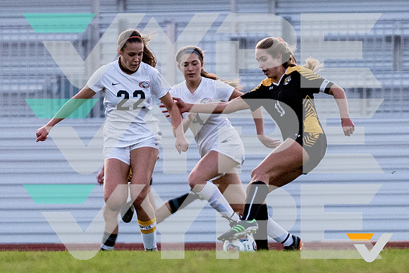041_SPX_STAGNES_GSOC_Lauren Geczik, Macy Matula-(BCC)