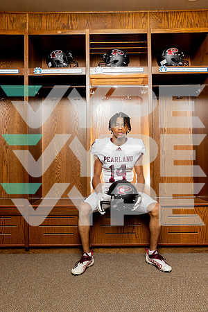 PEARLAND_FB_1793-(DELEON)