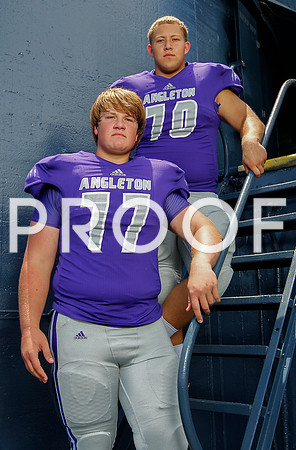 VYPEfootballpreview2014_015