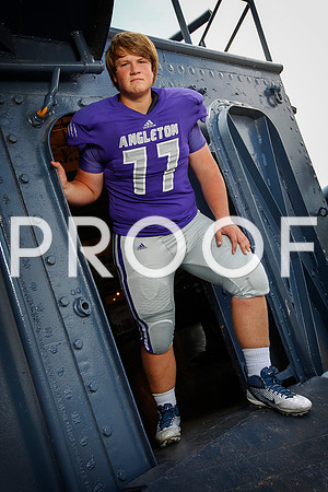 VYPEfootballpreview2014_016