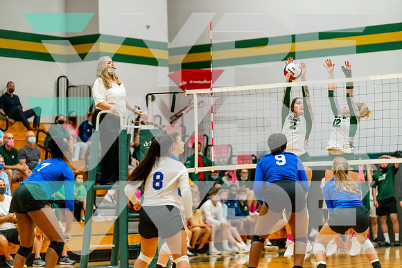 08-TWCA_FRASSATI_VB_Claire Dewine, Katie Tucker-(BCC)