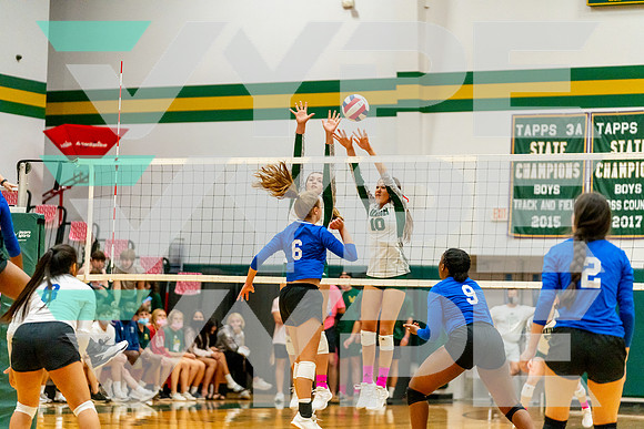 13-TWCA_FRASSATI_VB_Claire Dewine, Maddie Steed-(BCC)