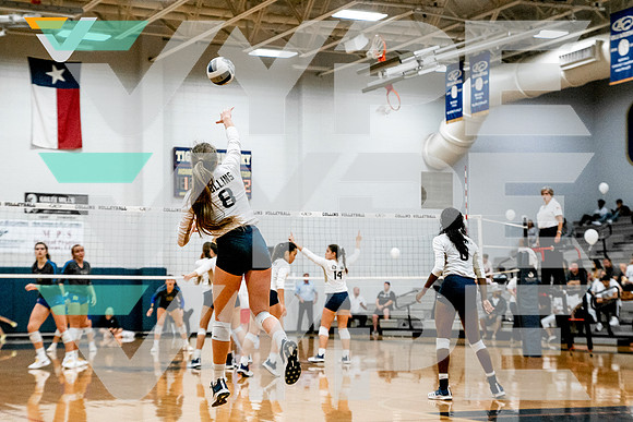 15-KLEIN_KLEINCOLLINS_VB_Emma McWhorter-(BCC)