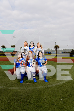 BARBERS_HILL_SFBL_TEAM_Brookelynn Livanec, Hailey Nutter, Katelynn Cooper, Peyton Heluly, REagan Duty, Sophie Naivar-(DELEON)
