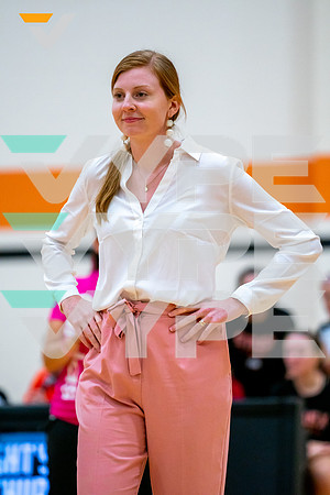 01-SPX_VB_COACH_Clare Powers-(BCC)