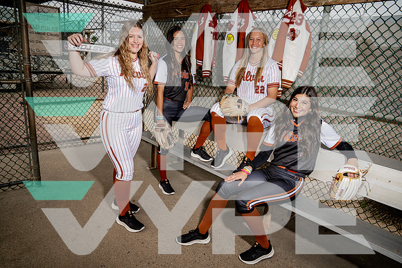 ALVIN_SFBL_TEAM_Kamryn De Leon, Kiley Huffman, Reagan Jones, Roni Harrison-(BCC)-3