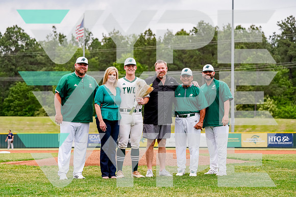 13_TWCA_vs_CRISTOREY_BSBL_SENIORS_Brett Cleveland, Justin Hickman, Marshall Hale_220421-(BCC)