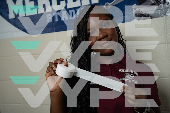 KEMPNER_ATHLETIC_TRAINING_01060-(COLLIER)