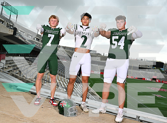 STRAKE_JESUIT_3089-(SHEEREN)