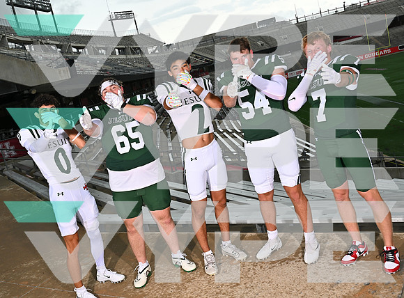 STRAKE_JESUIT_3128-(SHEEREN)