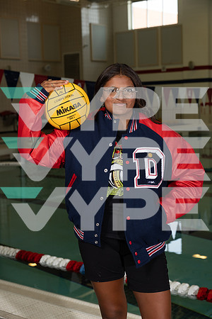 DAVIS_WATERPOLO_00324-(COLLIER)