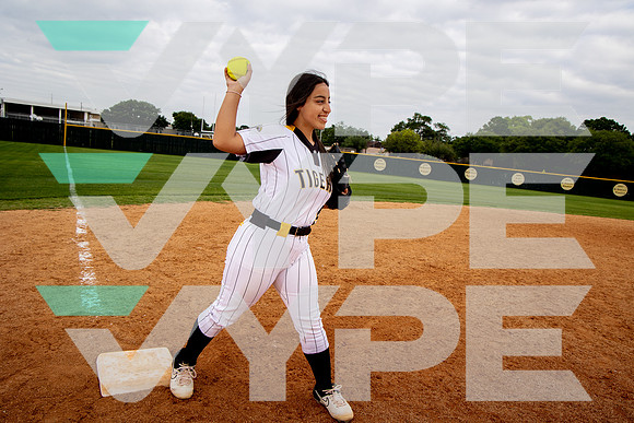 SPRING_WOODS_SFBL_Alexa Valdes-(BROWN)-3