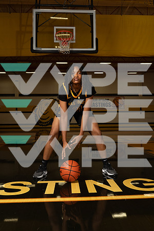 HASTINGS_GBB_00419-(COLLIER)