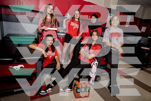 MEMORIAL_TRAINING_Asmae Elgarib, MAdyson James, Maysaa Ghasham, Sydney Richman, Victoria Limcher, Yara Alsuleiman-(BCC)-2