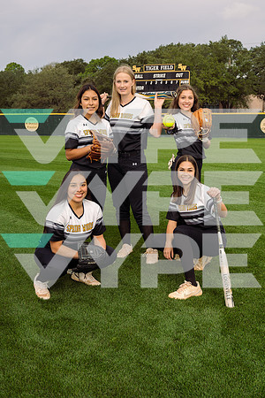SPRING_WOODS_SFBL_TEAM_Alyssa Luna, Brenna Payne, Madelyn Flores, Meredy Torres, Samantha Essing_28-(HARTOJO)