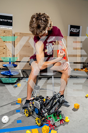 LEGACY_ROBOTICS_Brennan Clark_DSC04793-(BCC)