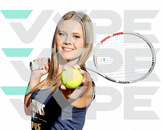 KLEIN_COLLINS_TENNIS-(COLLIER)-00079