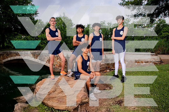 BUSH_XC_TEAM_Allen Tovar, Isaam Zeb, John Chavez, Marvin Navarro, Ricardo Garcia-(WRIGHT)