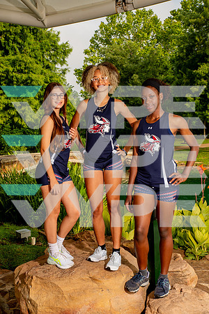 DULLES_XC_Amber Valencia, Anyxa Franklin, Chizitora Ume-Ezeoke-(WRIGHT)