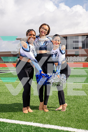 Elsik_FNL_Ameiah Erskine, Keleigh Yates, Soko Martinez-(WRIGHT)-4
