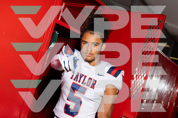 TAYLOR_FB_Brandon Barrera-(BCC)-3