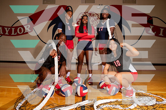 TAYLOR_VB_Everlyn Nguyen, Kearstyn Spears, Oluwabusola Oguns, Omotola Oguns, Ukpono Udobong-(WRIGHT)-5