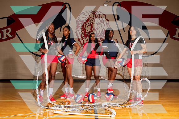 TAYLOR_VB_Everlyn Nguyen, Kearstyn Spears, Oluwabusola Oguns, Omotola Oguns, Ukpono Udobong-(WRIGHT)