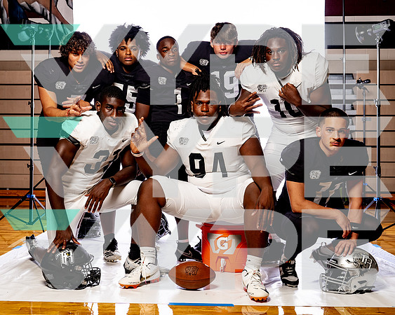 RANDLE_FB_Chace Sims, Chris Taylor, Courtney Brown, Curtis John-Miller, Eric Strickland, Jakon Montelongo, Leonardo Garza, Tyler Skrabanek-(BCC)-2