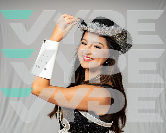 RANDLE_FNL_Katherine Cisneros-(BCC)-2