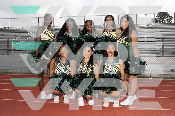 KLEIN_FOREST_CHEER_-(BCC)