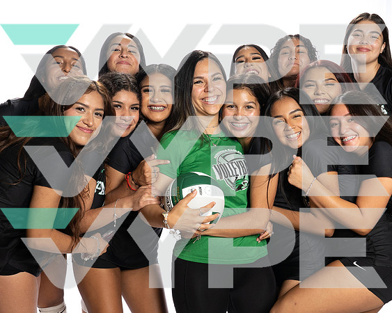 PASADENA_VB_COACH_TEAM_Caryme Molina-(BCC)