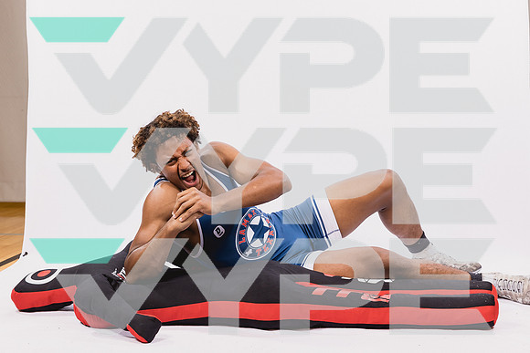 LAMAR_WRESTLE-(BROWN)-388