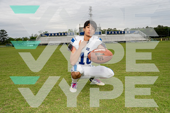 FRASSATI_FOOTBALL_Matthew Padilla-(BCC)-7